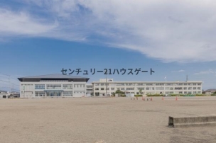 【中学校】さくら市立氏家中学校 5425m 周辺環境